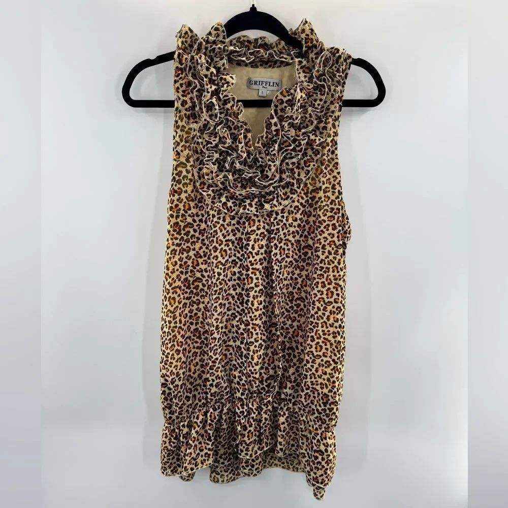 3for$20 Animal Print Sleeveless Ruffle neck Blouse size Large